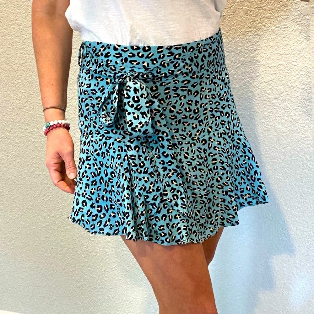 Women’s mini skirt/skort, size small and medium. Both In Great Condition!